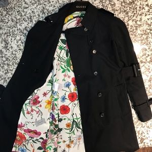 Gucci FLORA black trench coat!
